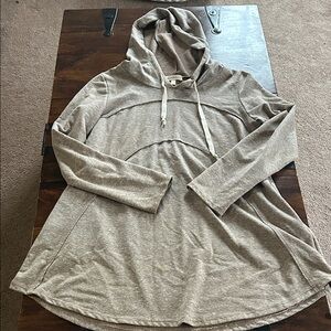 Women’s Hooded Tunic Top - Light Taupe